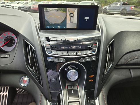 Certified 2025 Acura RDX w/ Advance Package AWD/4WD image 7