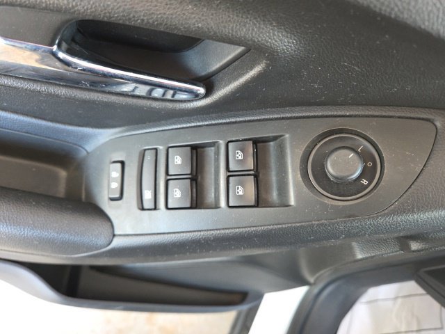 Used 2017 Chevrolet Trax LS FWD image 10