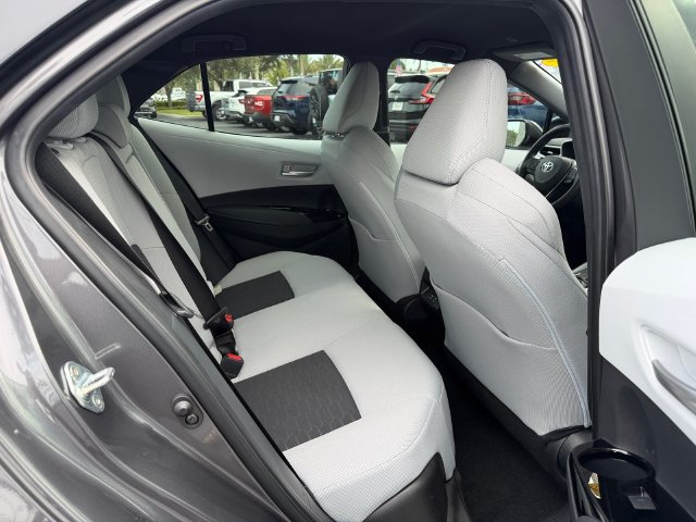 Used 2026 Toyota Corolla SE FWD image 17