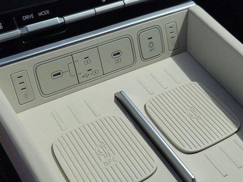 New 2025 Hyundai Santa Fe Calligraphy image 21