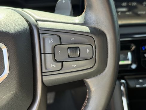 Used 2022 GMC Sierra 1500 AT4 w/ AT4 Premium Package image 17