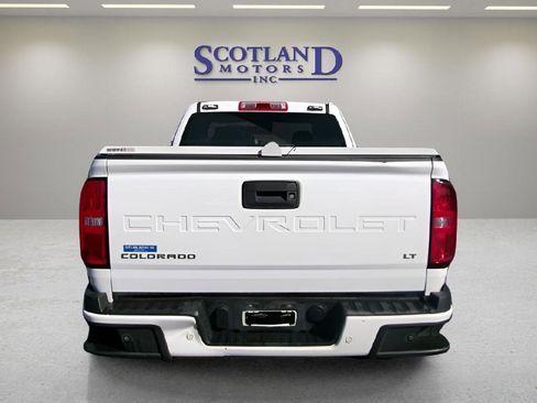 Used 2022 Chevrolet Colorado LT w/ Fleet Safety Package image 6