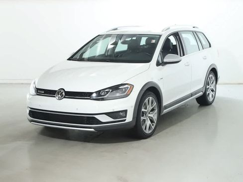 Used 2019 Volkswagen Golf Alltrack SEL AWD/4WD image 3