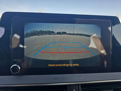 Used 2024 Toyota Prius Prime image 23