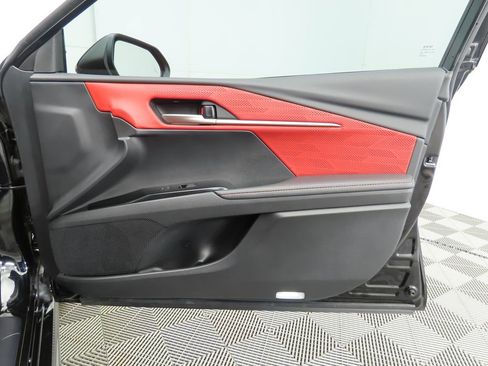 Used 2025 Toyota Camry XSE image 24