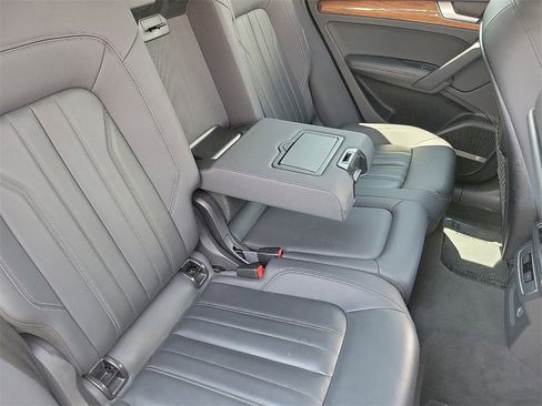 Used 2023 Audi Q5 2.0T Premium Plus image 28