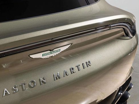 New 2026 Aston Martin DBX 707 image 39