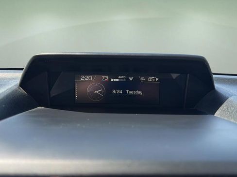 Used 2023 Subaru Crosstrek 2.5i Limited AWD/4WD image 23