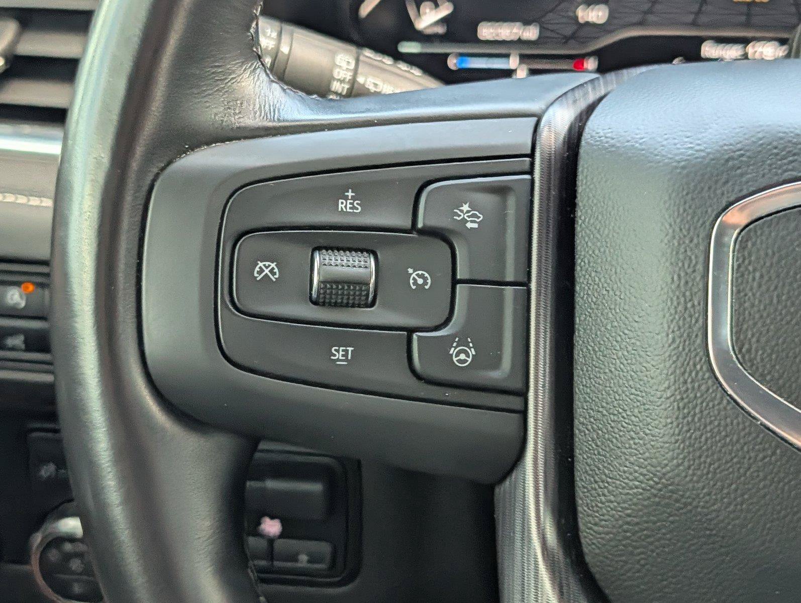 Certified 2023 GMC Yukon XL Denali Ultimate AWD/4WD image 23