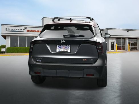 Used 2026 Nissan Kicks SR w/ SR Premium Package AWD/4WD image 4