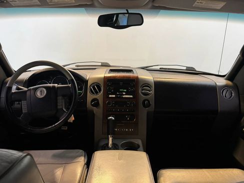 Used 2006 Lincoln Mark LT 4x4 image 10