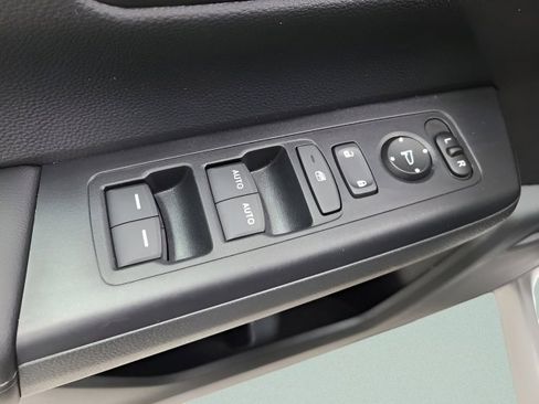Certified 2026 Honda CR-V EX image 21