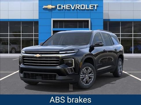 New 2026 Chevrolet Traverse LT w/ Driver Confidence Package FWD image 6