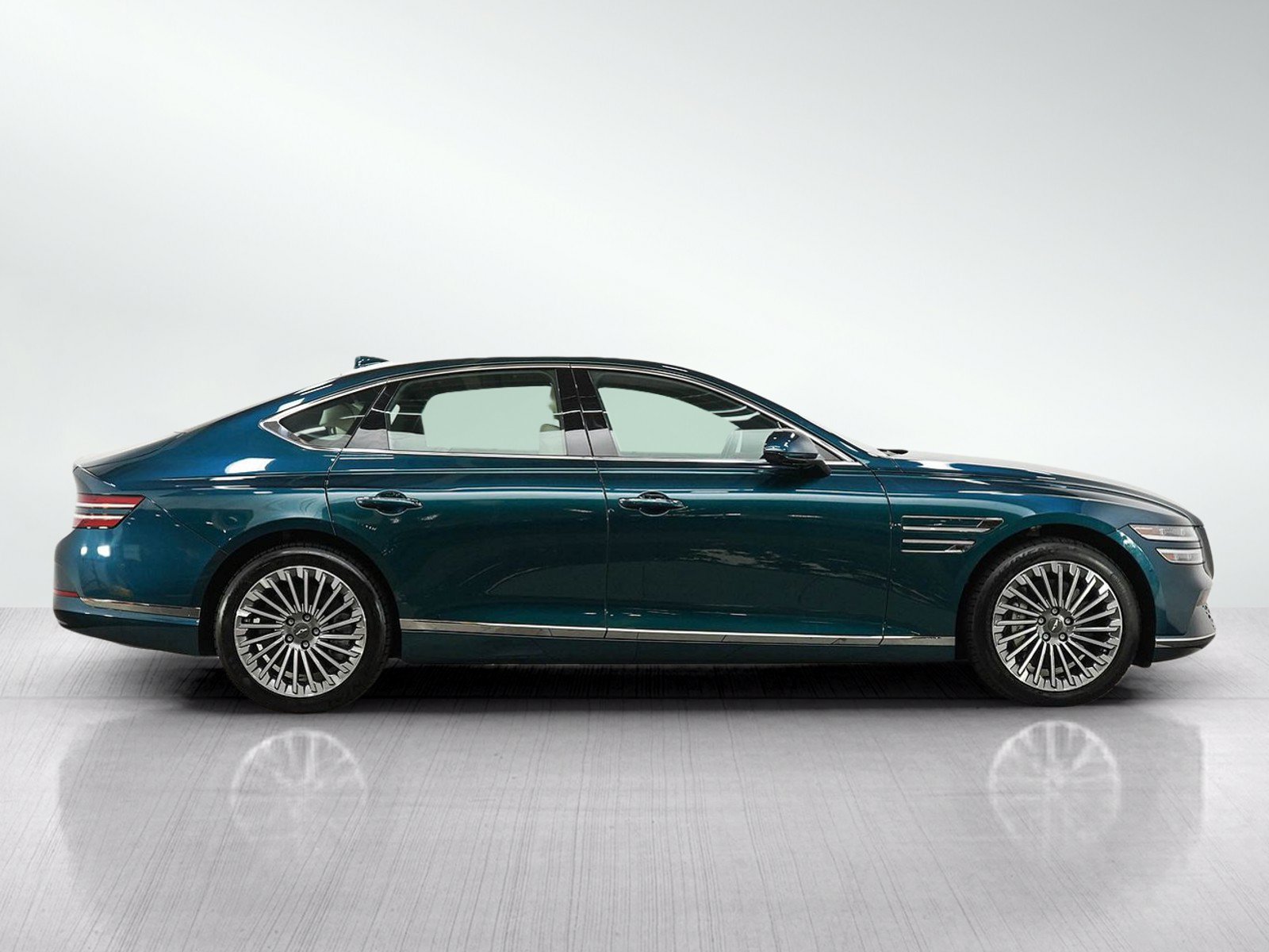 Used 2023 Genesis Electrified G80 AWD/4WD image 6