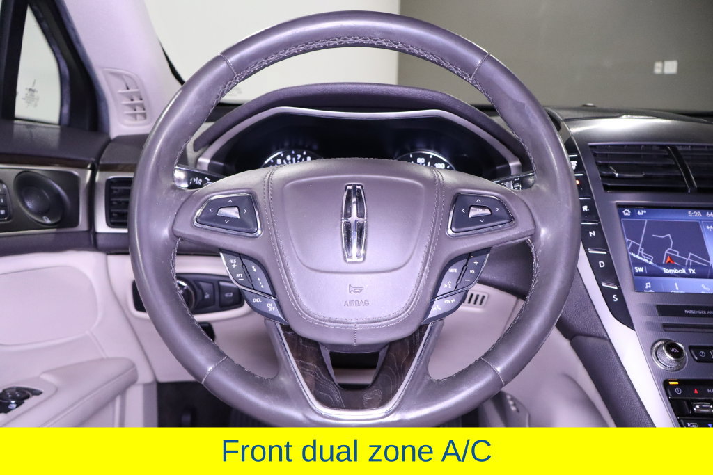 Used 2020 Lincoln MKZ Reserve FWD image 17