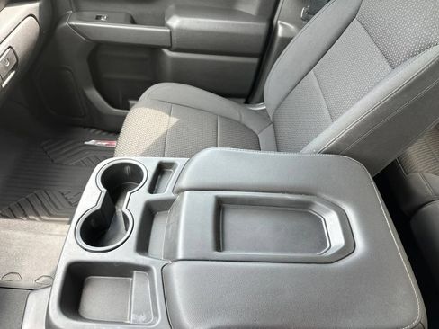 Used 2020 Chevrolet Silverado 1500 Custom Trail Boss w/ Custom Convenience Package AWD/4WD image 32