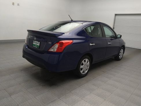 Used 2018 Nissan Versa SV image 9