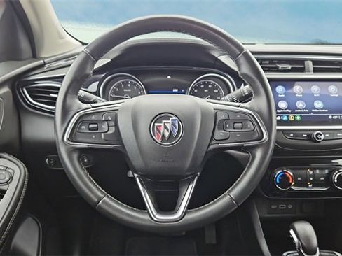 Used 2023 Buick Encore GX Preferred image 11