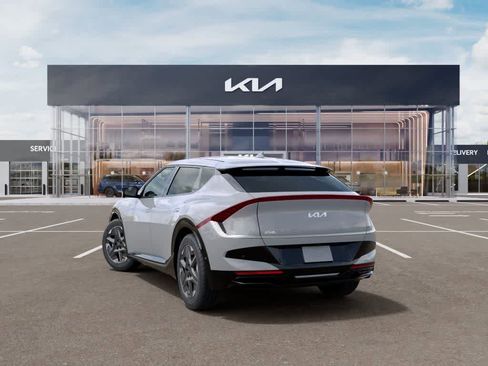 New 2025 Kia EV6 Light w/ Light LR Technology Package image 4