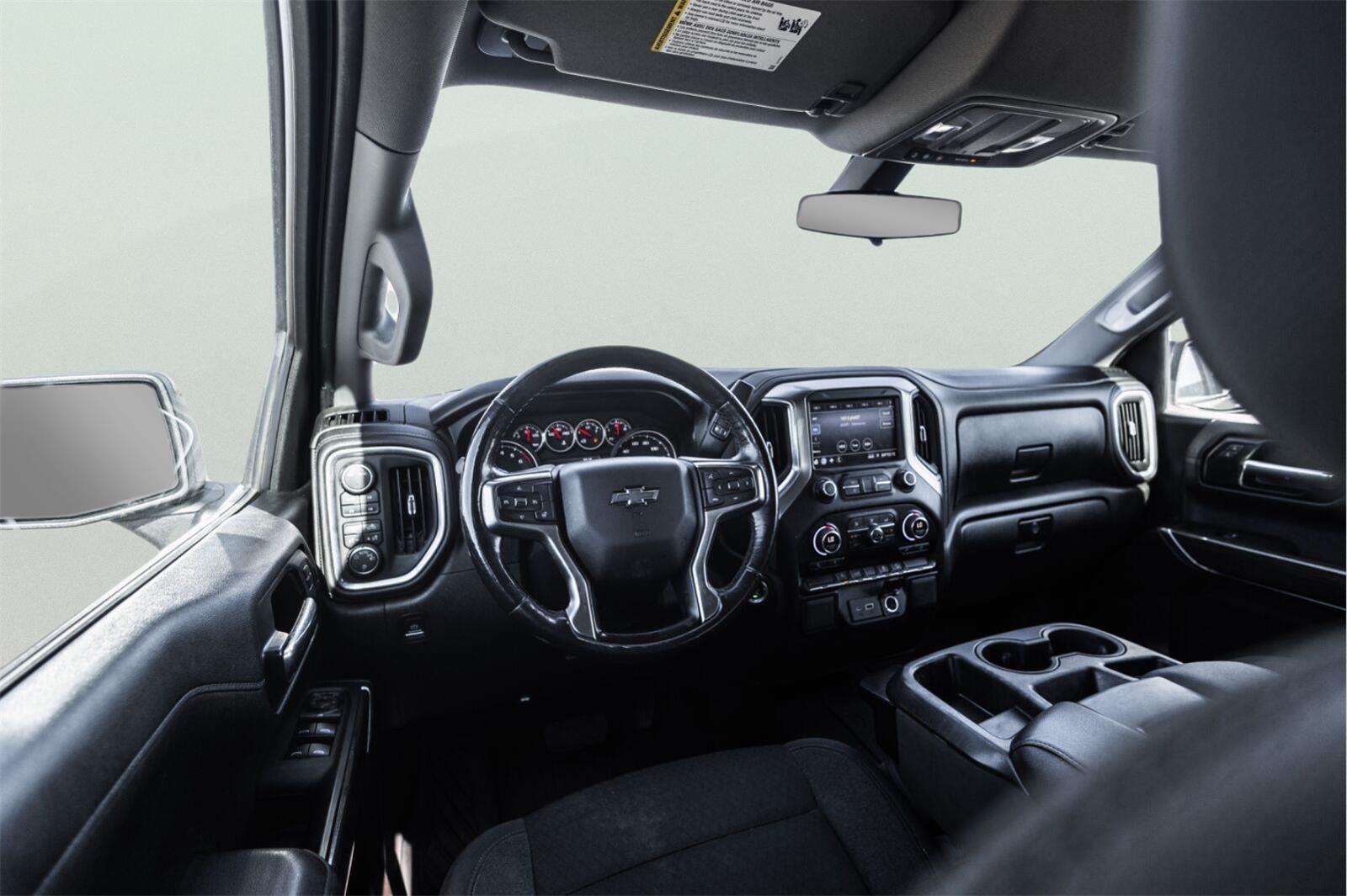 Used 2021 Chevrolet Silverado 1500 RST w/ Z71 Off-Road Package AWD/4WD image 2