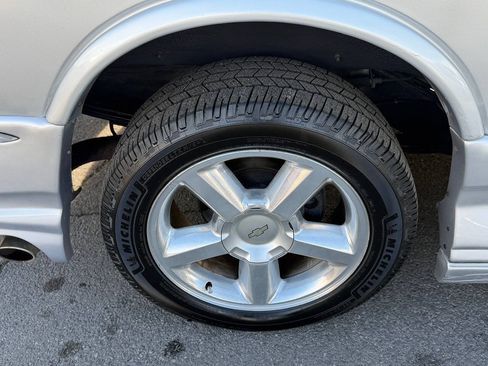 Used 2013 GMC Savana 1500 RWD image 97
