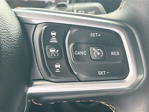 Certified 2023 Jeep Wrangler Unlimited Sahara AWD/4WD image 20