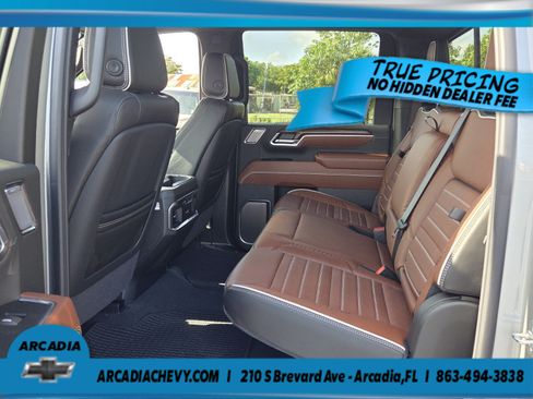 Used 2026 GMC Sierra 3500 Denali Ultimate AWD/4WD image 10