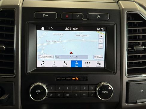 Used 2019 Ford Expedition XLT w/ Equipment Group 202A RWD image 20