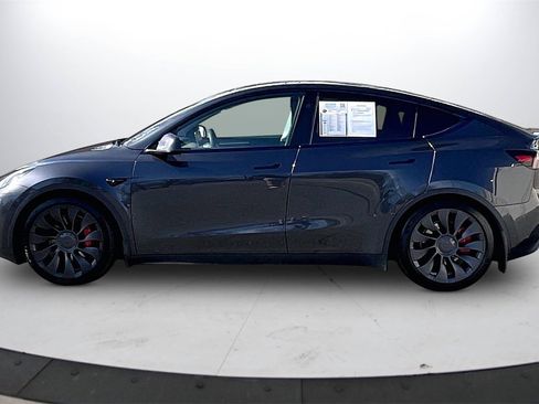 Used 2024 Tesla Model Y Performance image 6