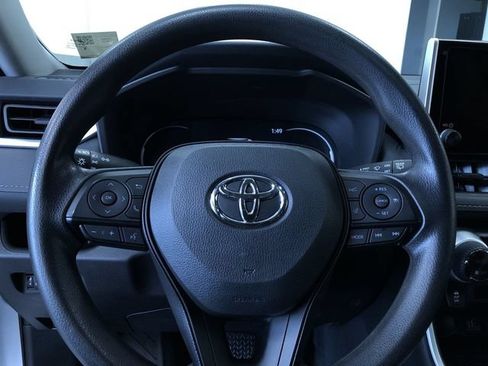 Certified 2025 Toyota RAV4 LE AWD/4WD image 24