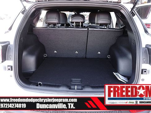 New 2026 Jeep Compass Latitude AWD/4WD image 45