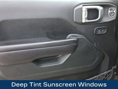 Used 2018 Jeep Wrangler Unlimited Sport S image 13