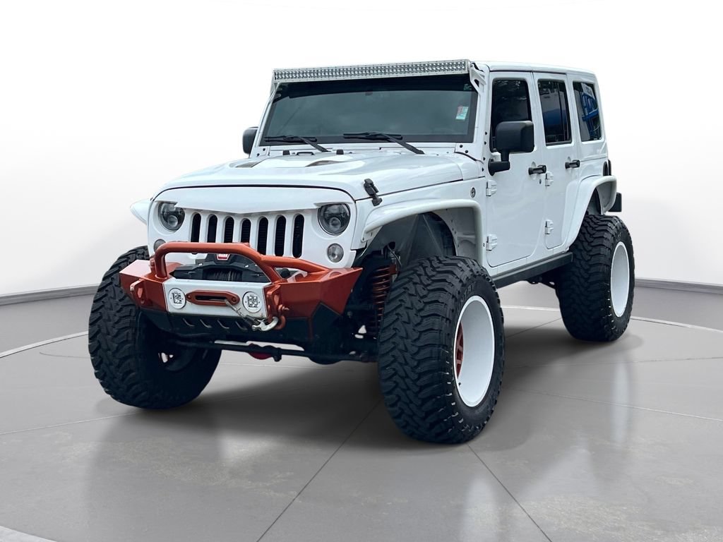 Used 2016 Jeep Wrangler Unlimited Sahara w/ Connectivity Group AWD/4WD image 9