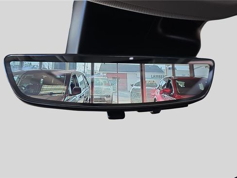 Used 2023 Buick Envision Avenir image 21