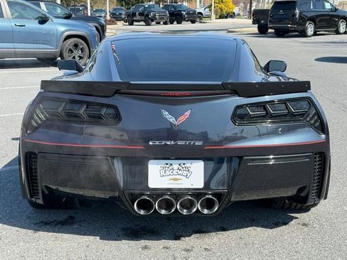 Used 2015 Chevrolet Corvette Z06 w/ 2LZ Preferred Equipment Group RWD image 13
