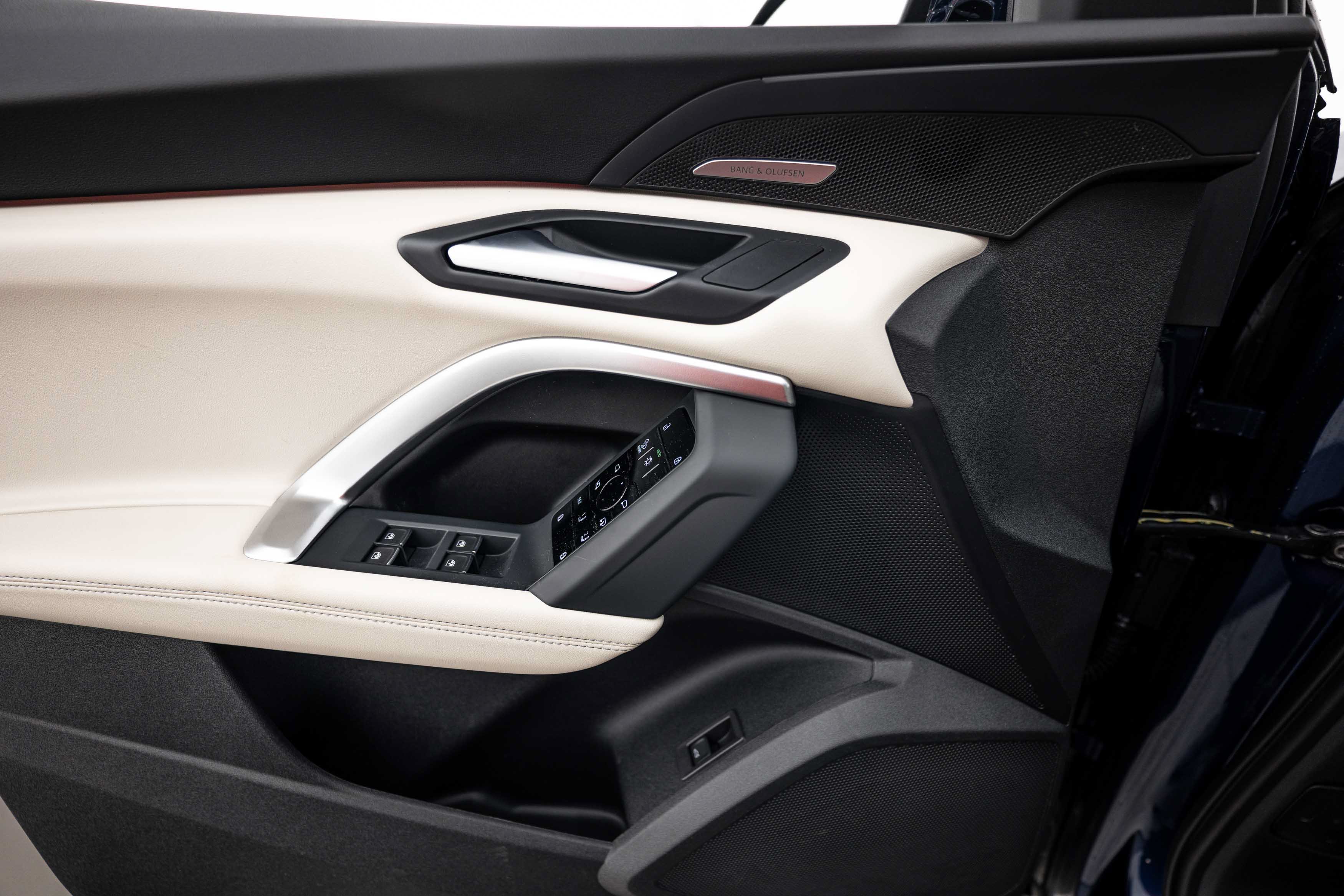 New 2026 Audi Q5 Premium Plus AWD/4WD image 12