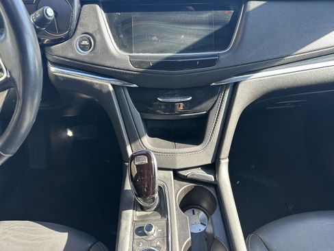 Used 2024 Cadillac XT5 Premium Luxury FWD image 21