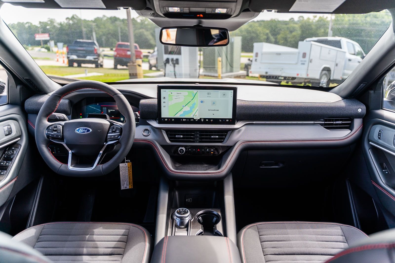 New 2026 Ford Explorer ST-Line w/ Premium Package RWD image 18
