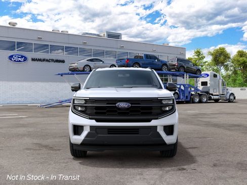 New 2027 Ford Expedition Active AWD/4WD image 3