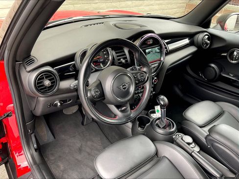 Used 2019 MINI Cooper S FWD image 13