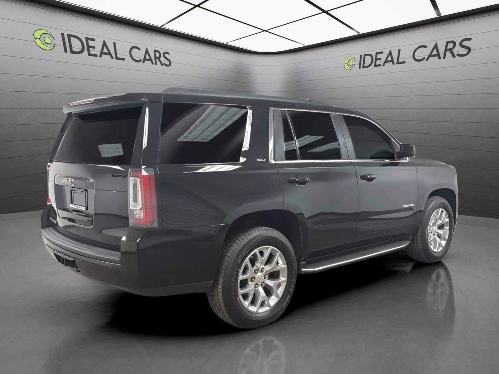 Used 2018 GMC Yukon SLT w/ Open Road Package AWD/4WD image 5