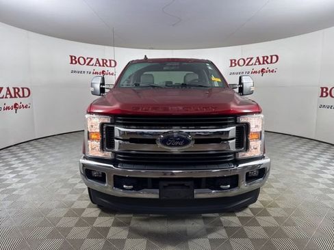 Used 2019 Ford F250 XLT w/ XLT Premium Package image 2