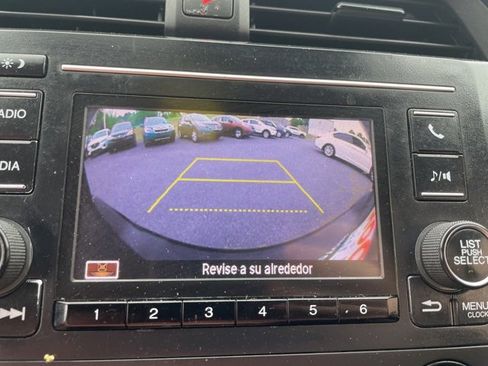 Used 2019 Honda Civic LX image 17