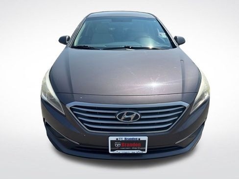 Used 2017 Hyundai Sonata SE FWD image 8