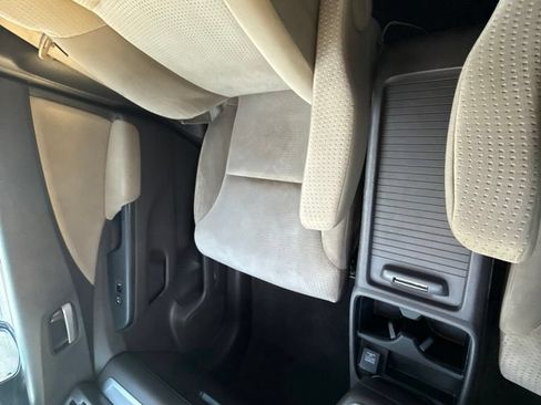 Used 2014 Honda CR-V EX image 18