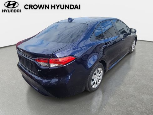 Used 2022 Toyota Corolla LE image 5