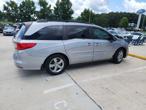 Used 2018 Honda Odyssey EX-L image 17
