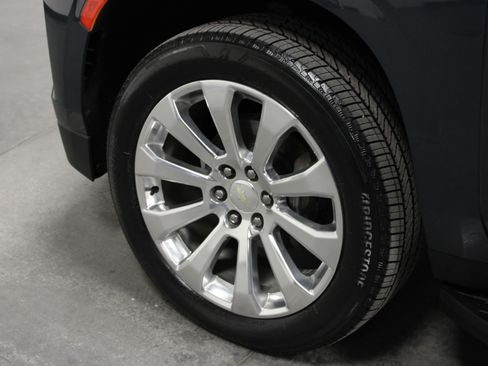 Used 2021 Chevrolet Tahoe Premier image 9