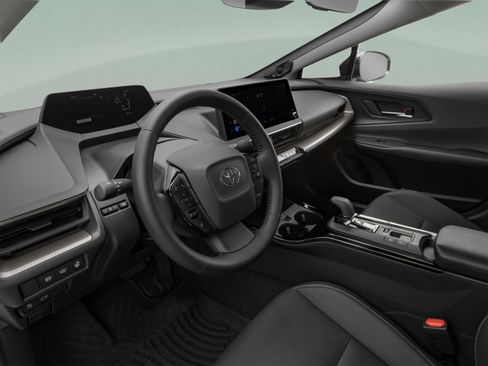 Used 2025 Toyota Prius FWD image 40