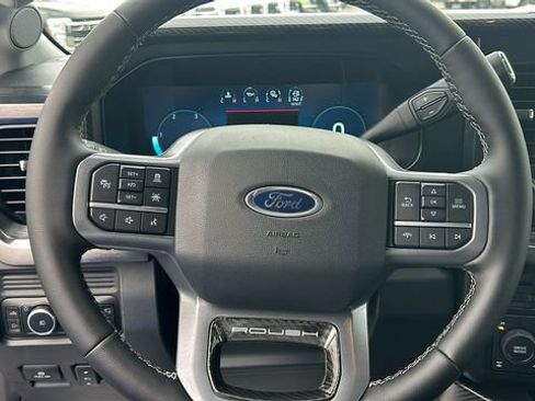 New 2026 Ford F250 Lariat w/ Black Appearance Package image 19